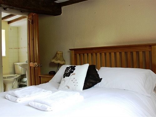 The Pear Tree 3* Hook Norton